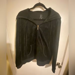 NWT NY&CO Velour zip-up black hoodie with pockets. Size XL Brand New